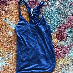 Lululemon workout tank